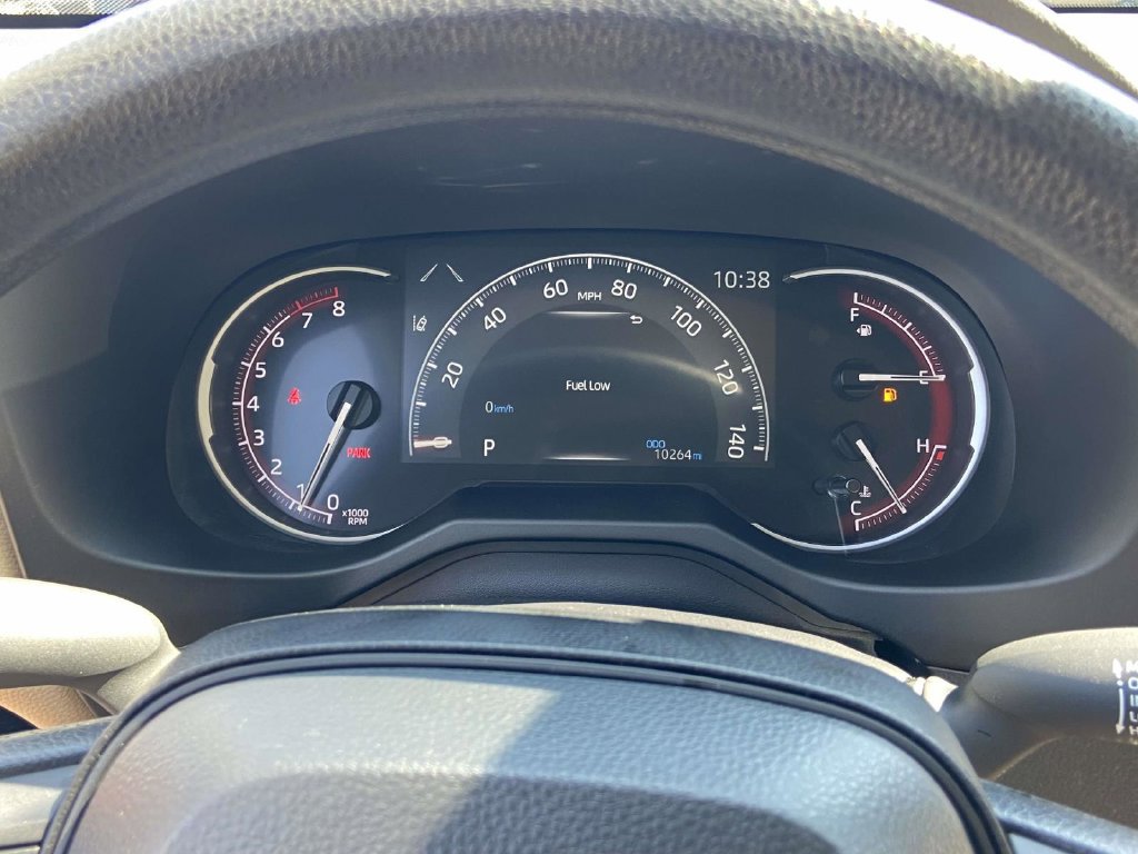 Used 2025 Toyota RAV4 LE FWD image 39