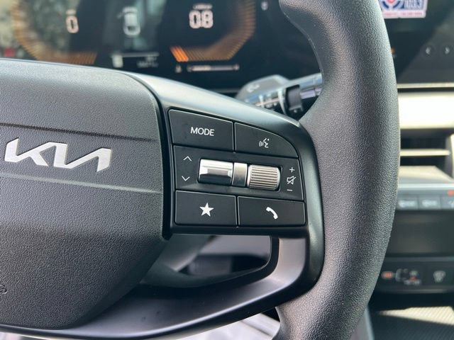 Certified 2025 Kia K4 FWD image 16