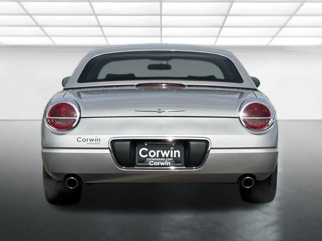 Used 2005 Ford Thunderbird RWD image 14