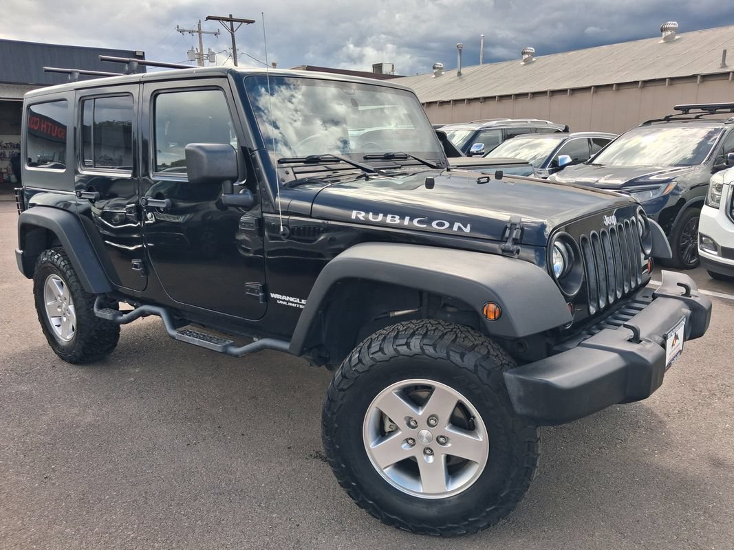 Used 2011 Jeep Wrangler Unlimited Rubicon w/ Connectivity Group