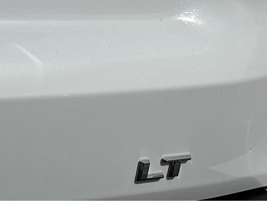 Certified 2025 Chevrolet Suburban LT AWD/4WD image 21