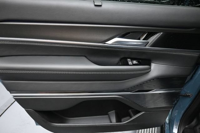 New 2026 Jeep Grand Wagoneer L Summit AWD/4WD image 29