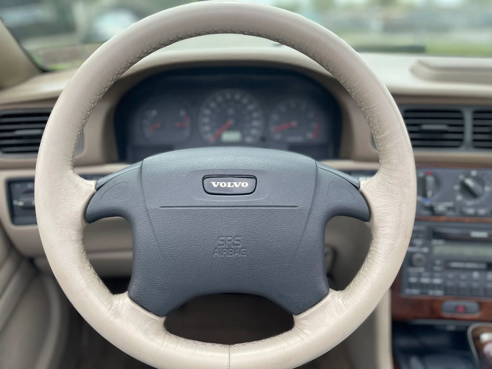 Used 2003 Volvo C70 LT image 23