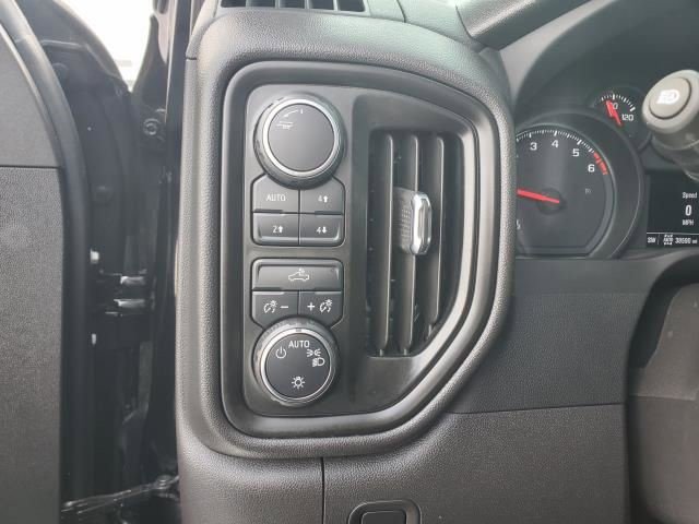 Certified 2022 Chevrolet Silverado 1500 Custom Trail Boss w/ Midnight Edition image 13