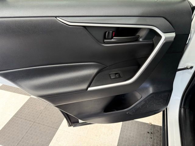 Used 2020 Toyota RAV4 LE w/ All Weather Liner Package image 18