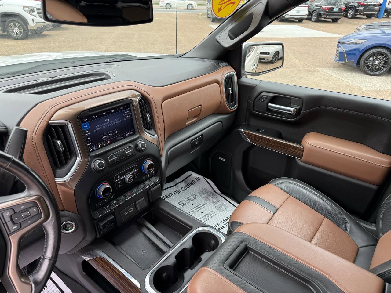Used 2022 Chevrolet Silverado 1500 High Country w/ Safety Package II AWD/4WD image 10
