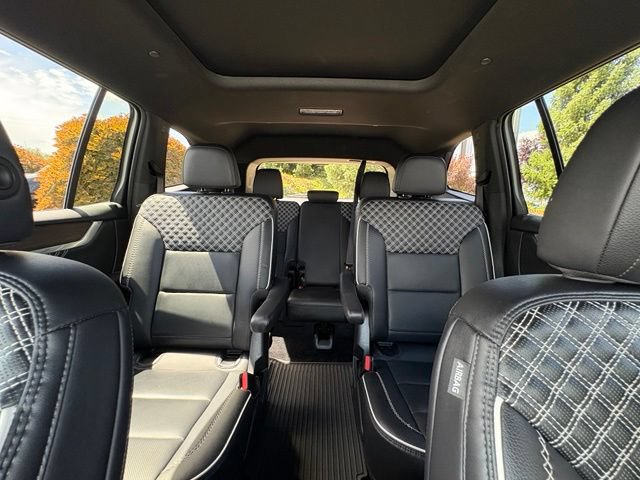 Certified 2025 GMC Acadia Denali w/ Super Cruise Package AWD/4WD image 20