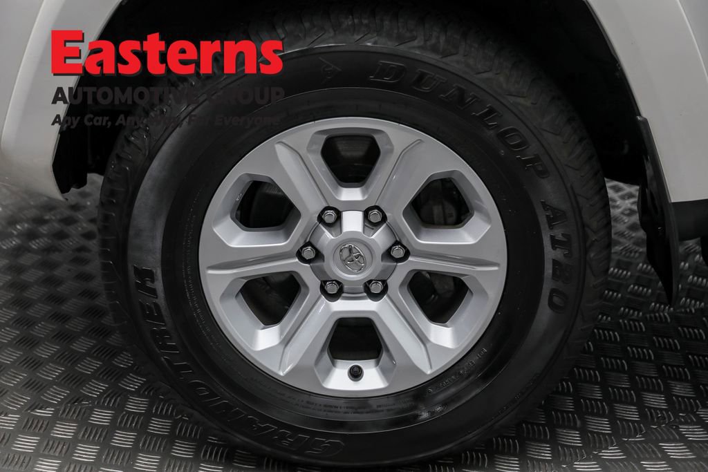 Used 2024 Toyota 4Runner SR5 image 30