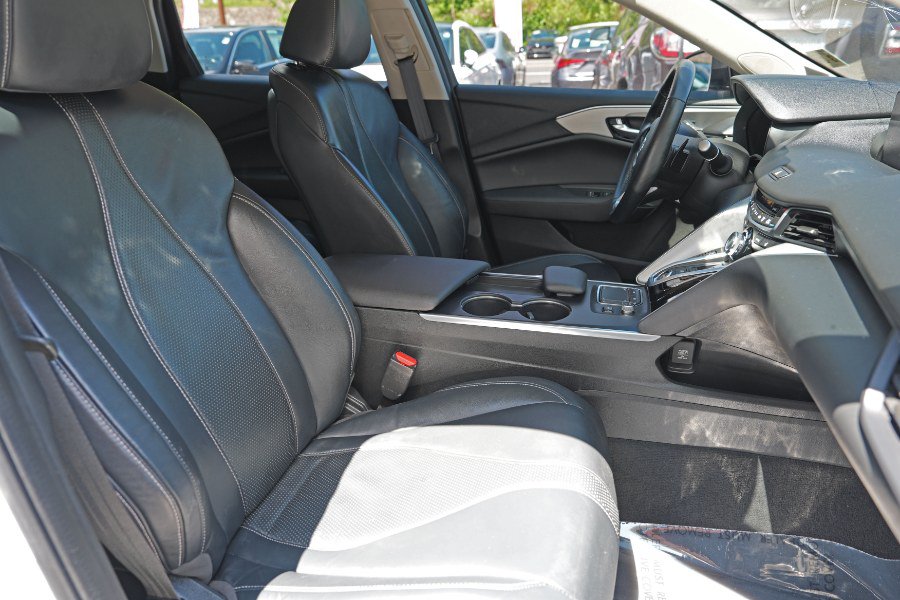 Used 2023 Acura TLX w/ Technology Package FWD image 19
