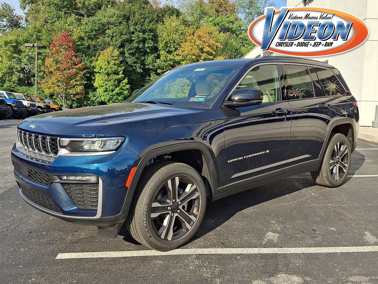 New 2027 Jeep Grand Cherokee Limited