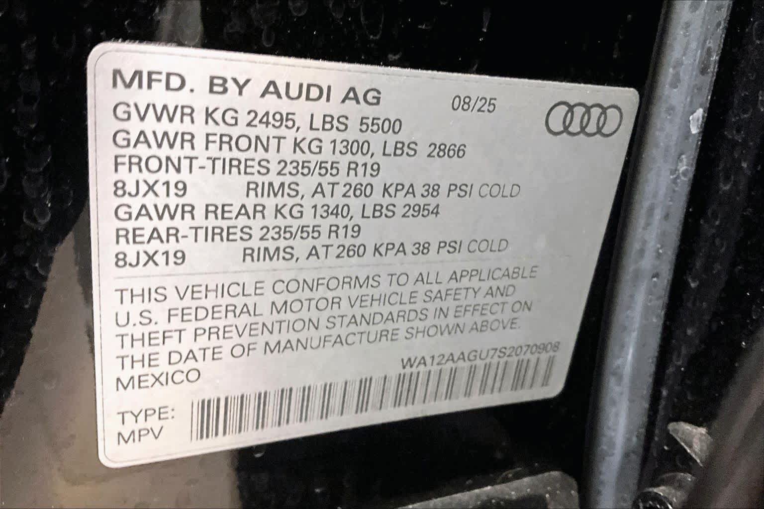 Certified 2025 Audi Q5 Premium AWD/4WD image 34