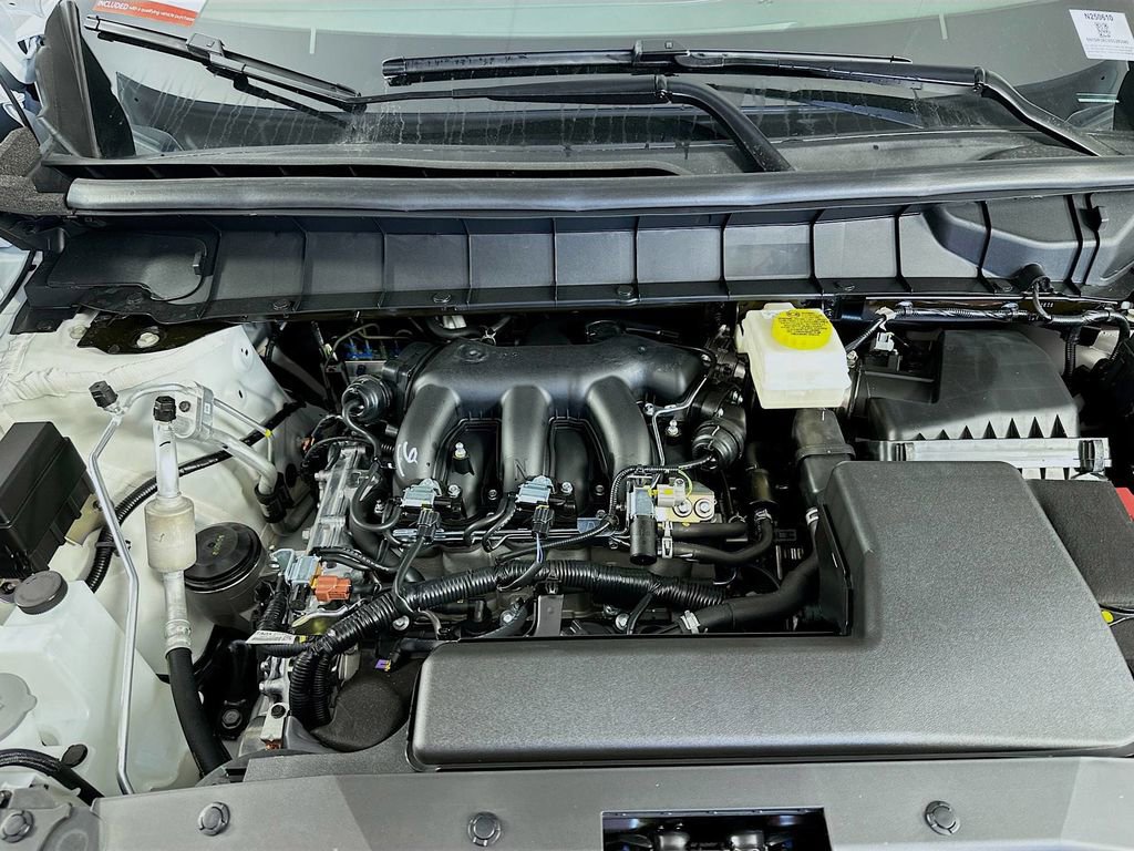 New 2025 Nissan Pathfinder SV image 38