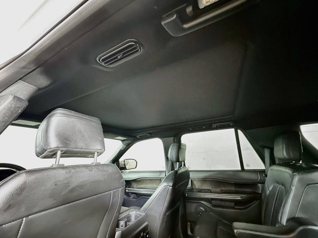 Used 2019 Ford Expedition Limited w/ Special Edition Package AWD/4WD image 14