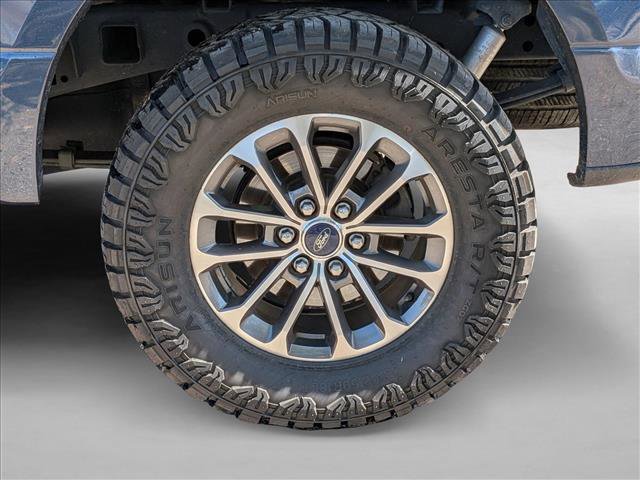 Used 2018 Ford F150 XLT w/ Equipment Group 302A Luxury image 3