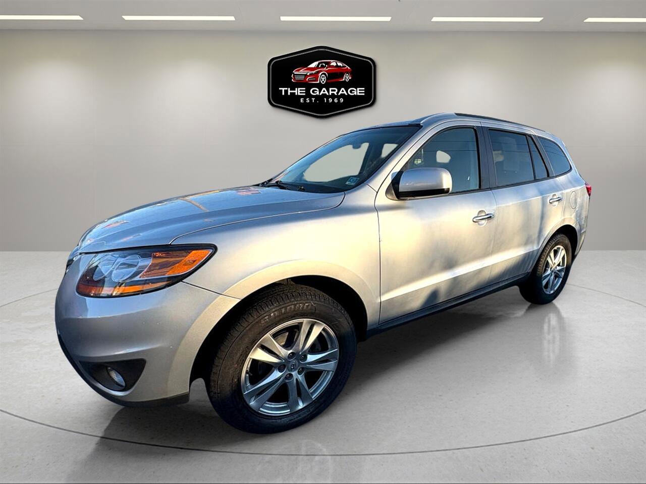 Used 2011 Hyundai Santa Fe Limited image 2