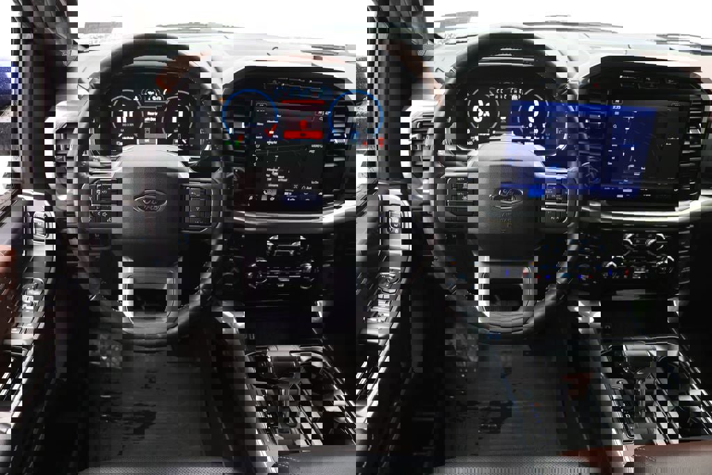 Used 2023 Ford F150 Lariat w/ Equipment Group 502A High image 17