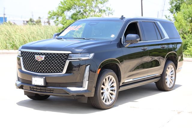 Used 2021 Cadillac Escalade Premium Luxury w/ Driver Assist Tech Package RWD image 3