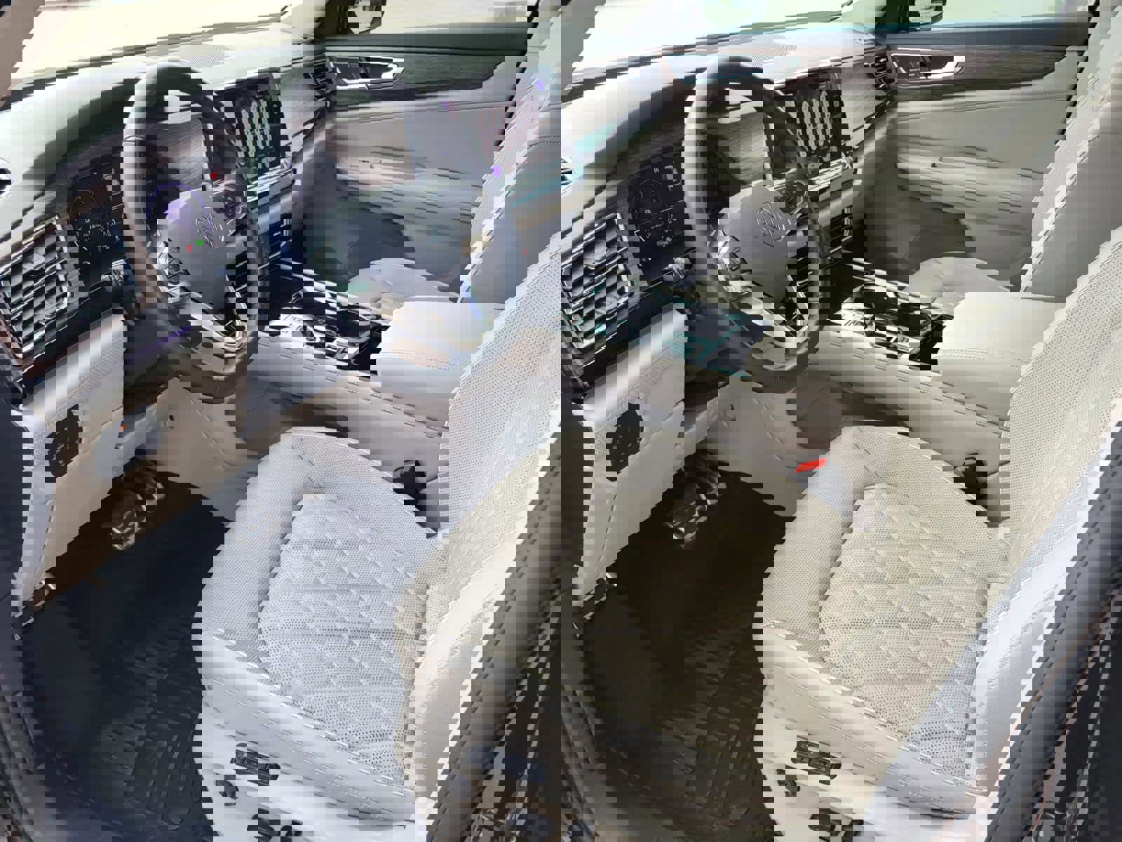 Used 2024 Volkswagen Atlas SEL Premium R-Line image 15