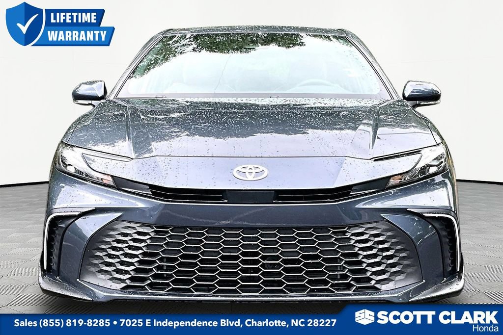 Used 2026 Toyota Camry SE FWD image 2