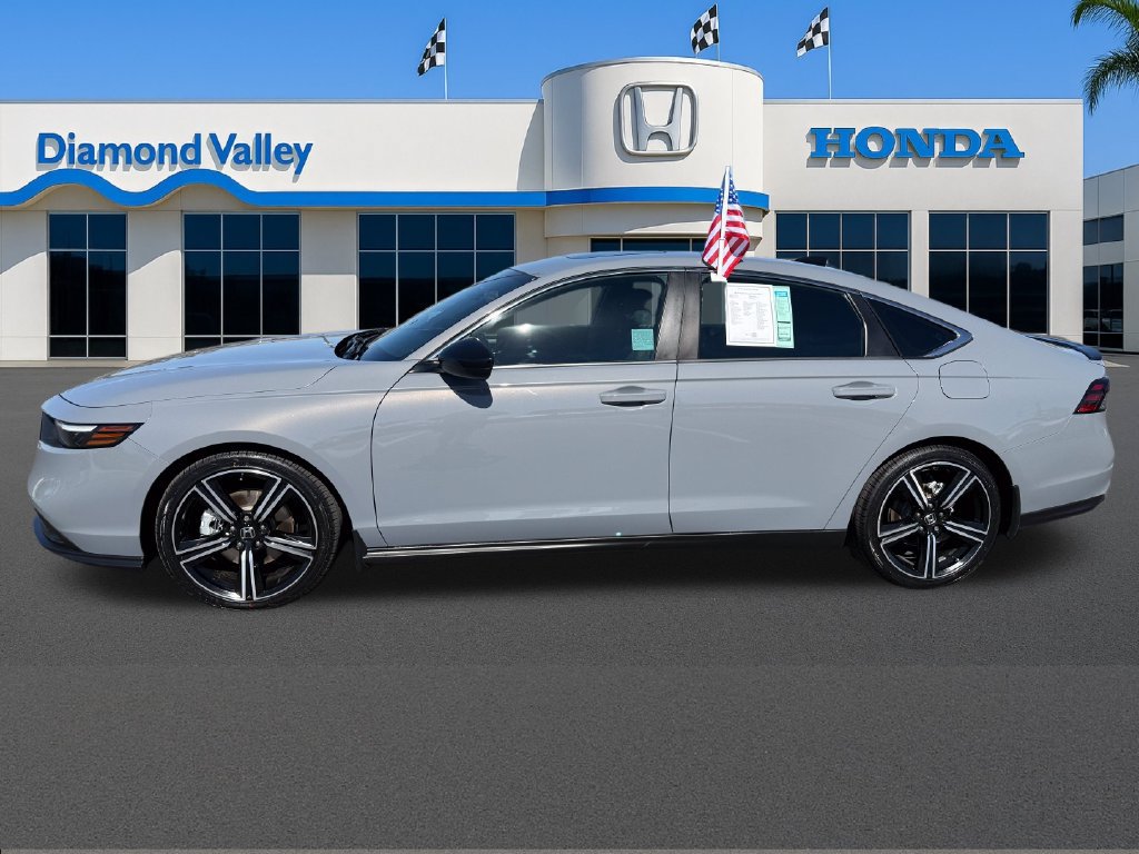 Used 2023 Honda Accord Sport image 9