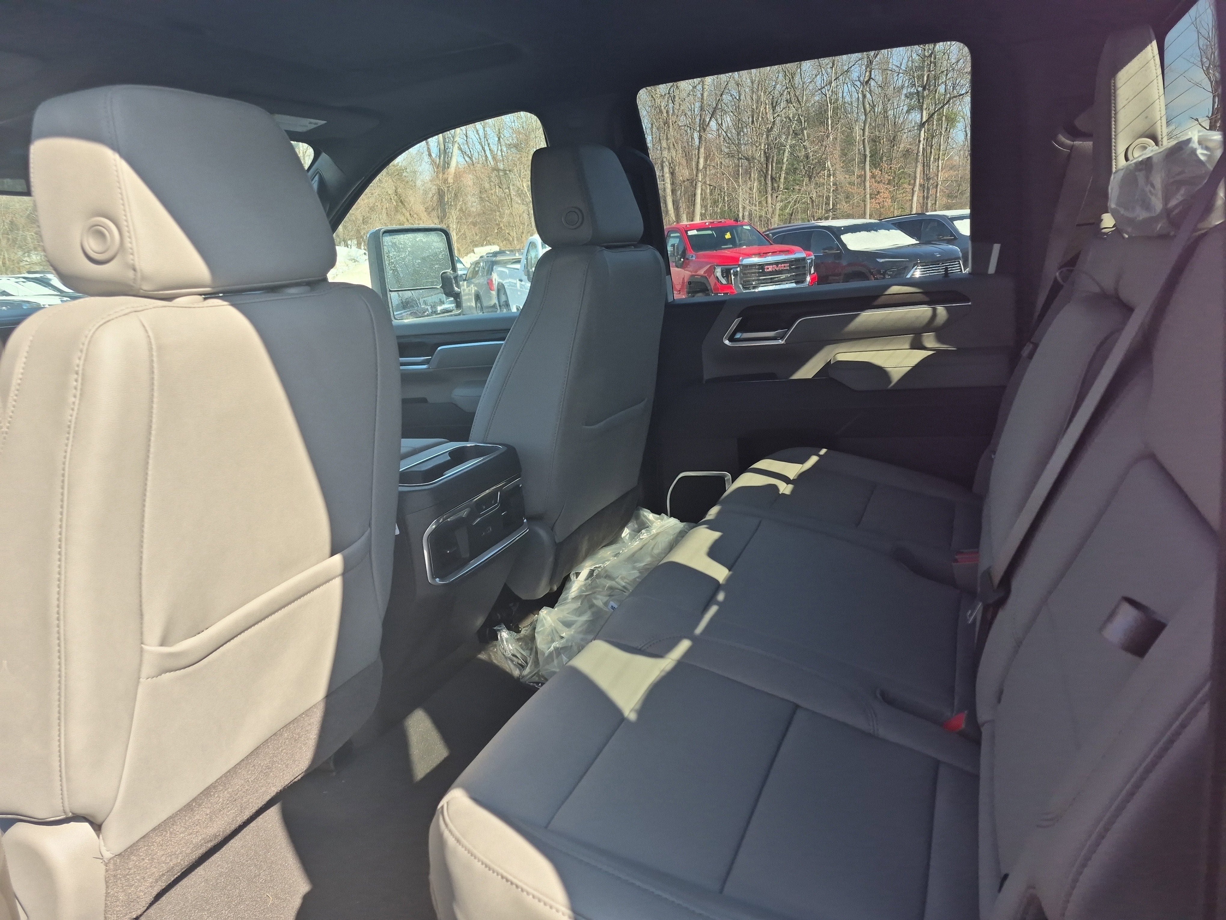 Used 2026 GMC Sierra 3500 SLT w/ SLT Premium Package image 23