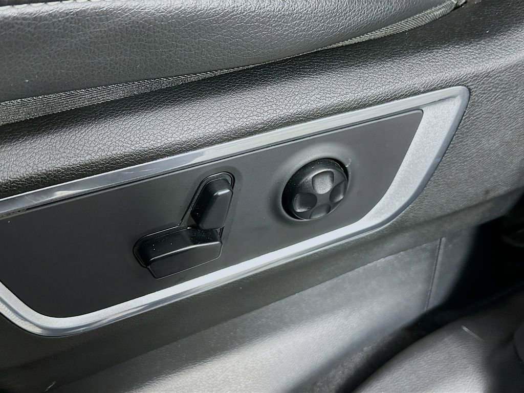 Used 2019 RAM 1500 Laramie image 19