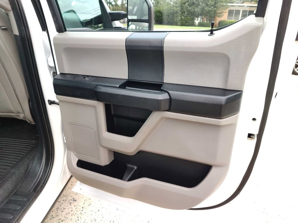 Used 2021 Ford F350 XL w/ Power Equipment Group image 29