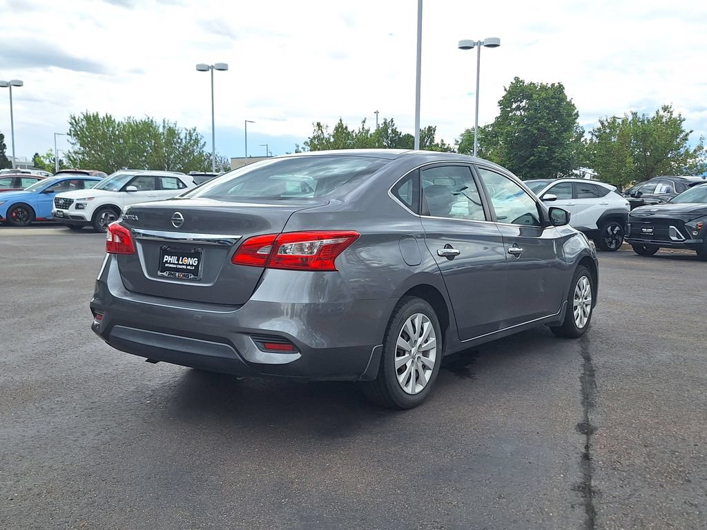 Used 2016 Nissan Sentra S FWD image 4