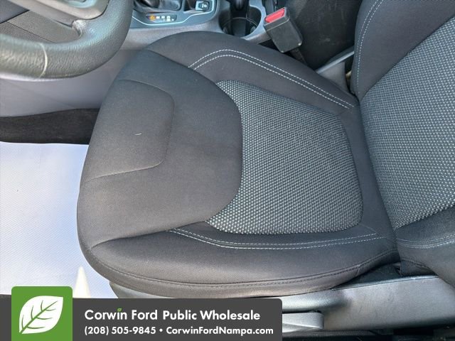 Used 2019 Jeep Cherokee Latitude w/ Popular Appearance Group AWD/4WD image 24