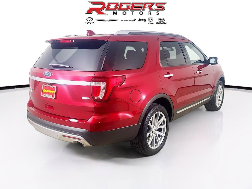Used 2017 Ford Explorer Limited w/ Equipment Group 301A image 8