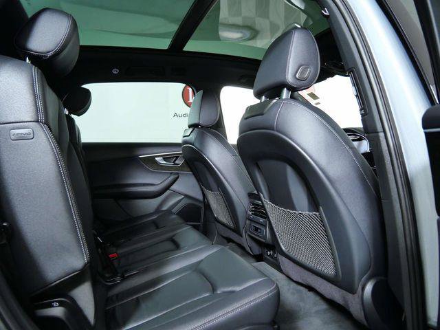 Used 2025 Audi Q7 2.0T Premium Plus w/ Premium Plus Package image 13