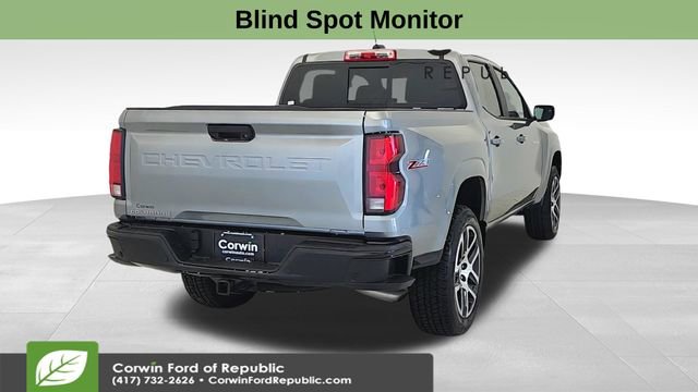 Used 2024 Chevrolet Colorado Z71 w/ Z71 Convenience Package 2 AWD/4WD image 8