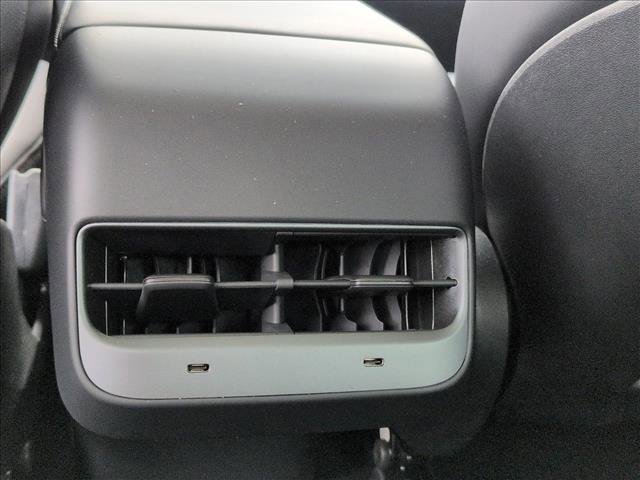 Used 2021 Tesla Model 3 Long Range image 10