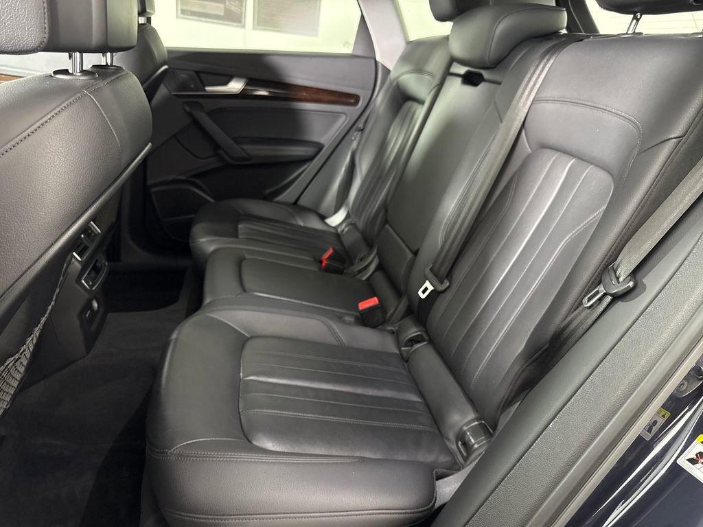 Used 2019 Audi Q5 2.0T Premium Plus AWD/4WD image 12