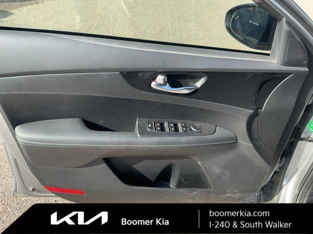 Certified 2024 Kia Forte GT-Line image 16