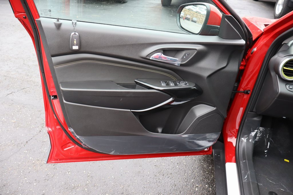 New 2026 Chevrolet Trax LT w/ LT Convenience Package image 4