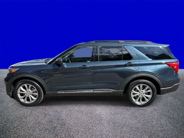 Used 2024 Ford Explorer XLT w/ Equipment Group 202A RWD image 6