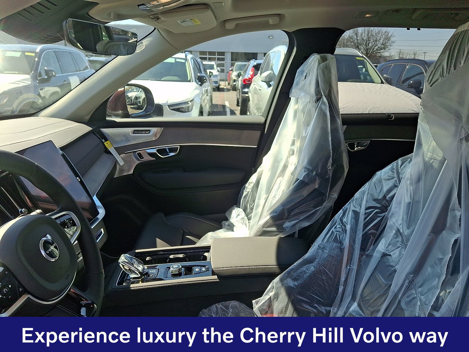 New 2026 Volvo XC90 T8 Ultra w/ Protection Package Premier AWD/4WD image 10