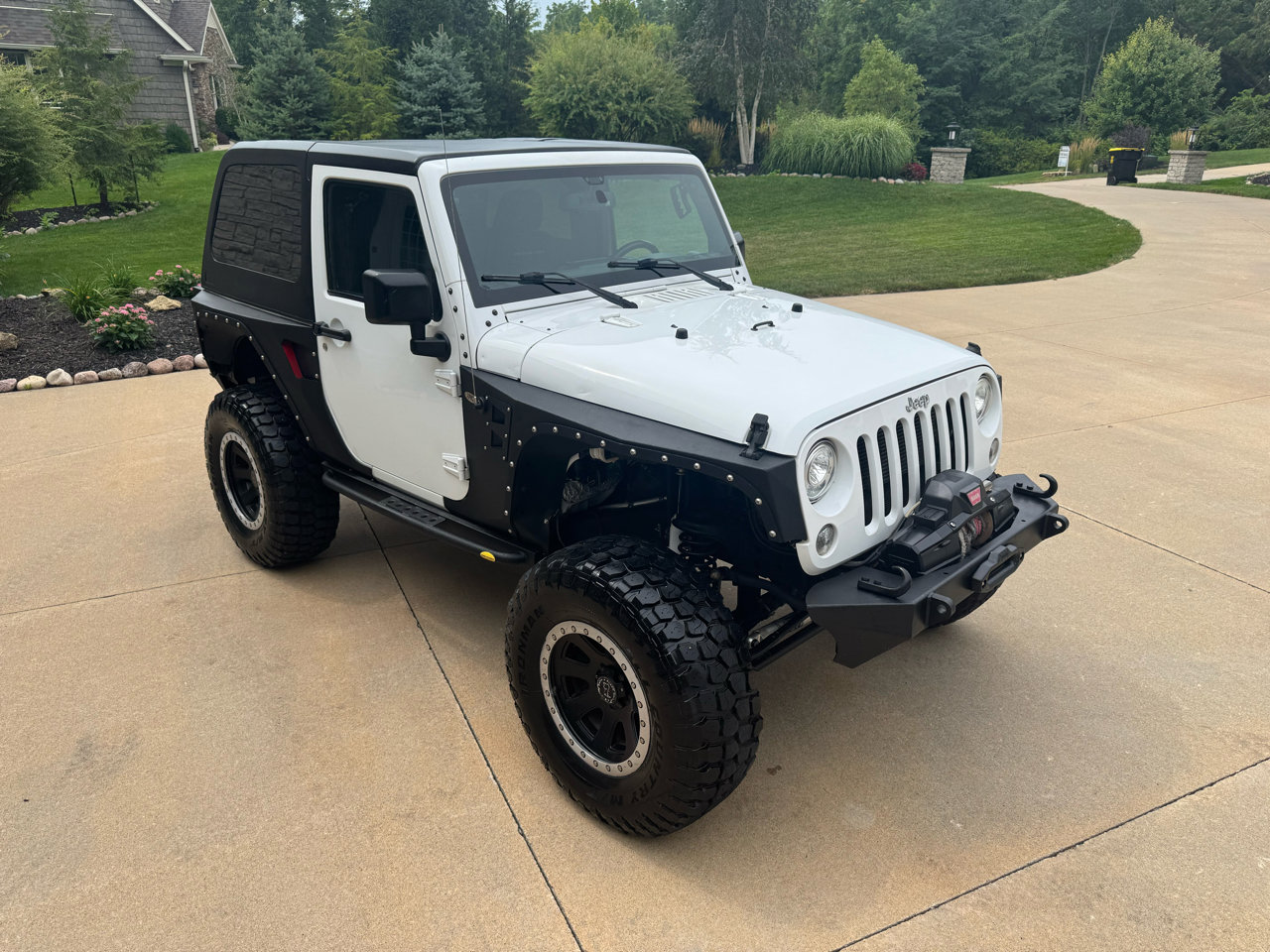 Used 2017 Jeep Wrangler Rubicon w/ Power Convenience Group image 26