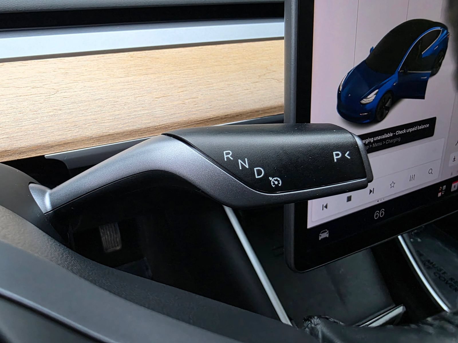 Used 2018 Tesla Model 3 Long Range RWD image 16