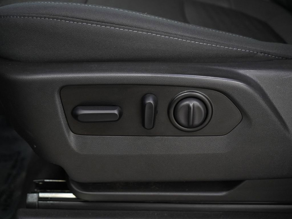 Used 2021 GMC Sierra 1500 Elevation w/ Driver Alert Package I image 28