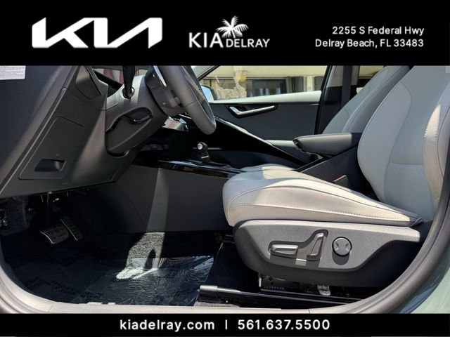 Used 2023 Kia Niro EX Touring FWD image 18