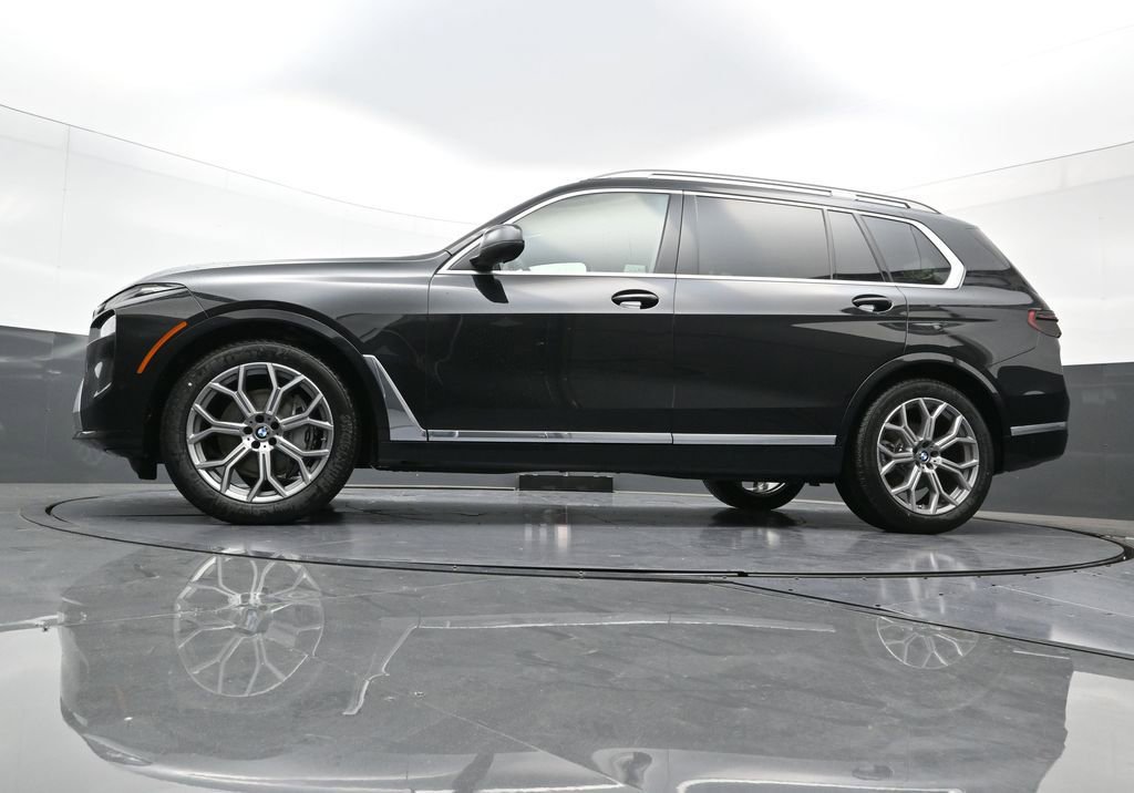 New 2026 BMW X7 xDrive40i w/ Premium Package image 30