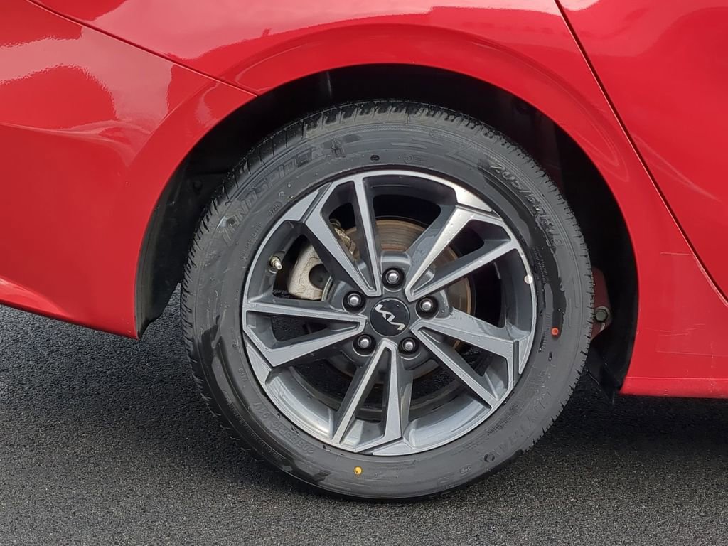 Used 2024 Kia Forte LXS image 14