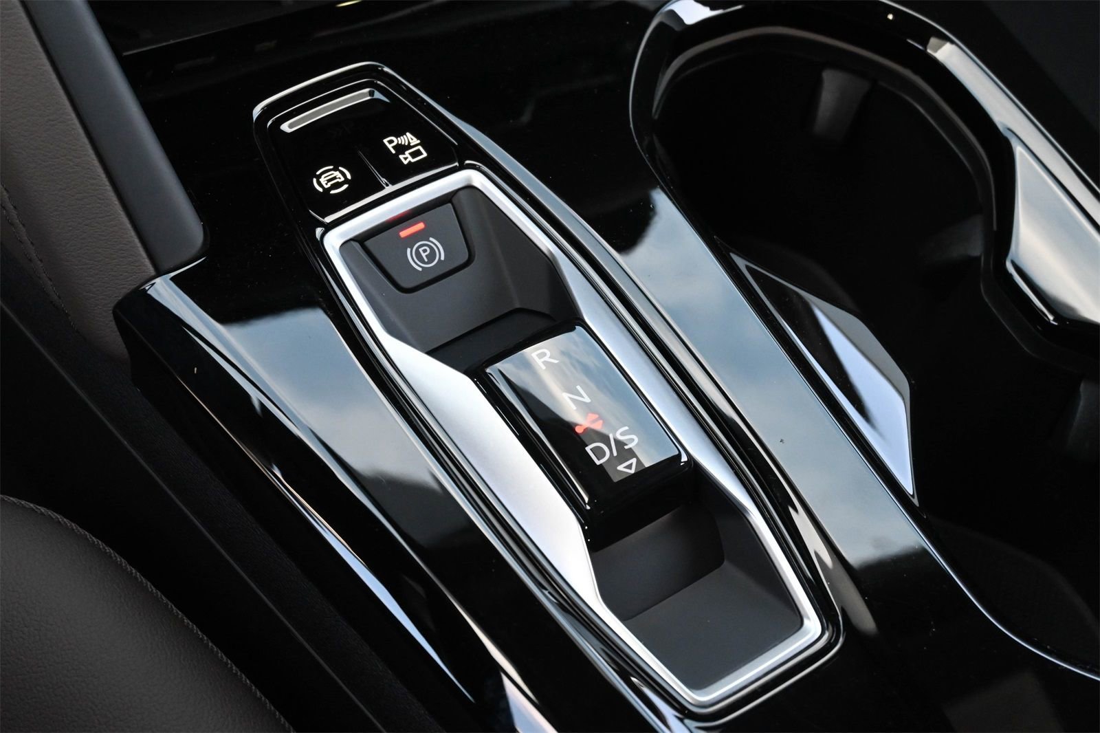 Certified 2025 Audi Q5 Premium w/ Convenience Package image 11