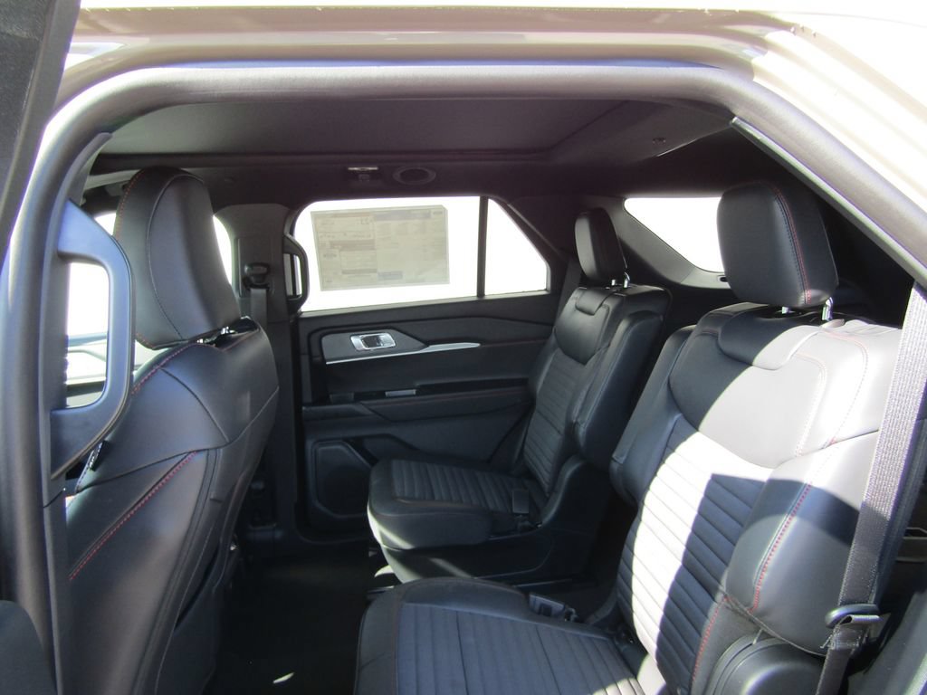 New 2027 Ford Explorer ST-Line w/ Premium Package AWD/4WD image 35
