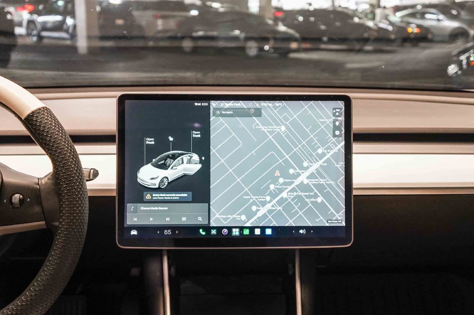 Used 2020 Tesla Model 3 Standard Range Plus RWD image 13