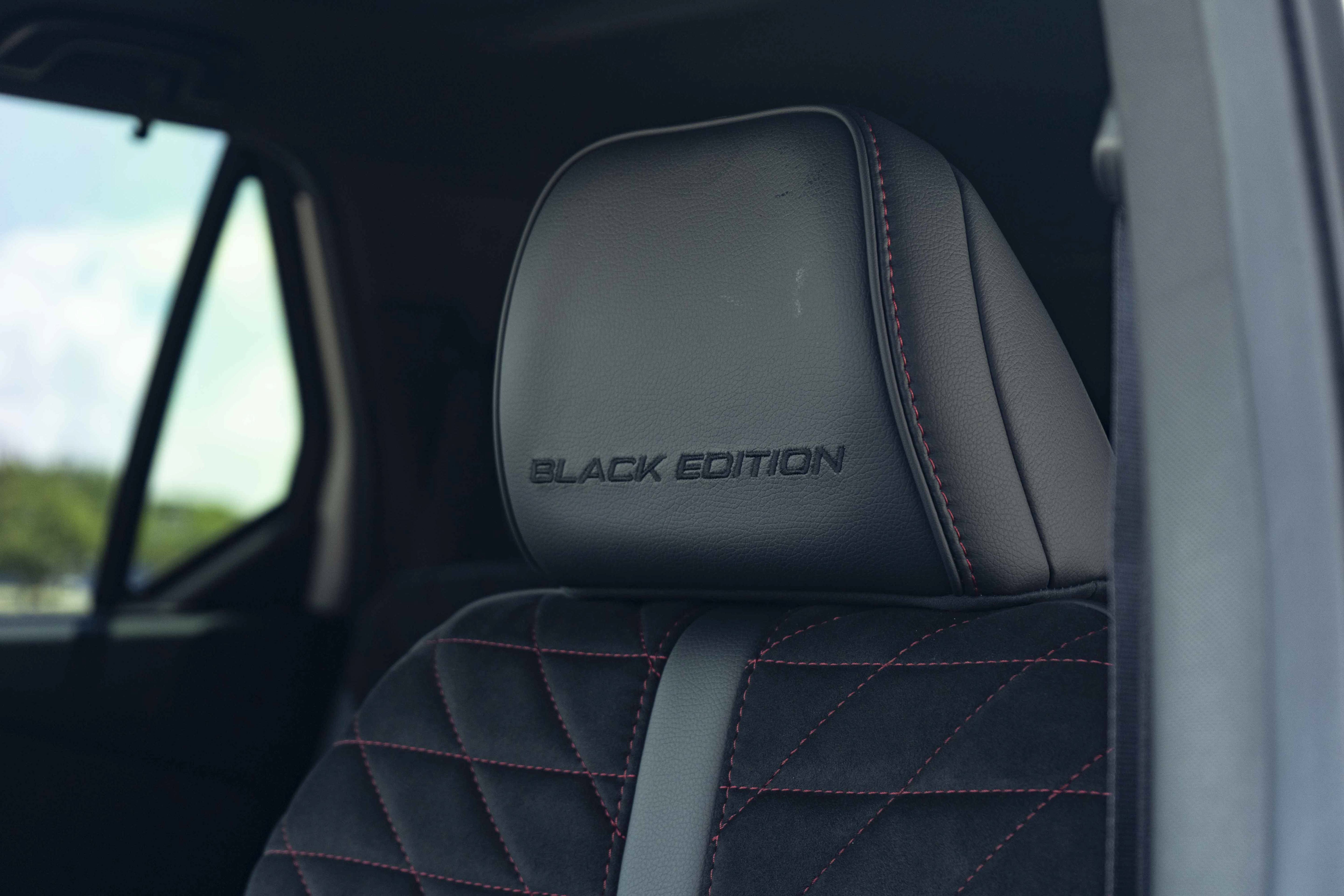 Used 2026 Honda Pilot Black Edition image 18