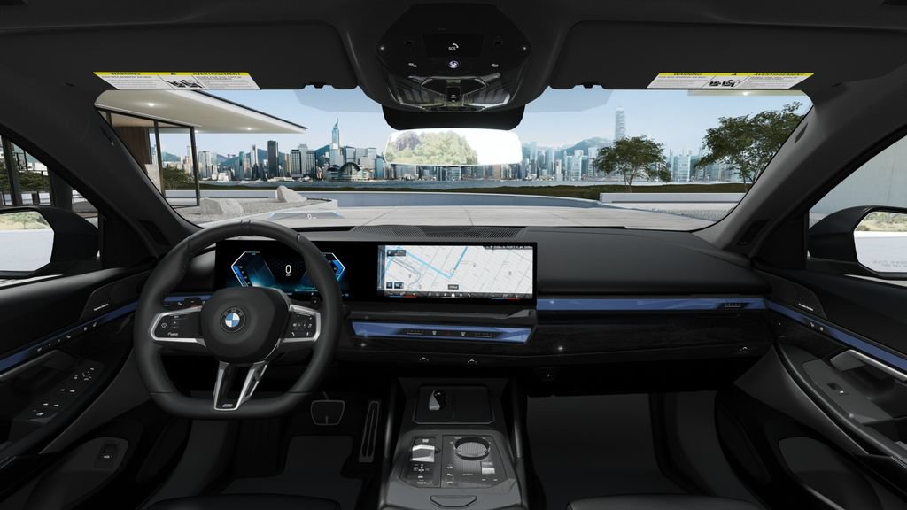 New 2027 BMW 550e xDrive AWD/4WD image 10