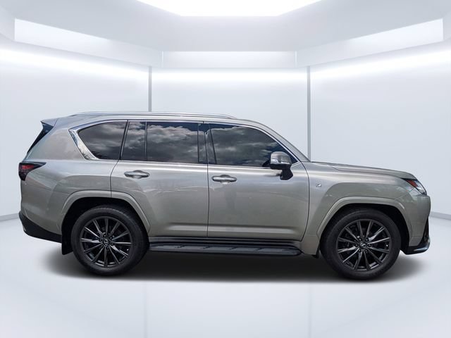 Used 2024 Lexus LX 600 F Sport AWD/4WD image 2